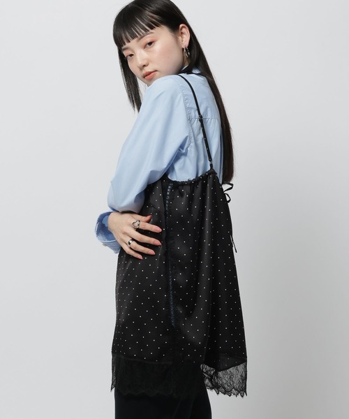 niko and...（ニコアンド）の「レーストリムキャミソール（チュニック・レディース・ブラック/チャコール/クリーム・FREE）」の2枚目の写真