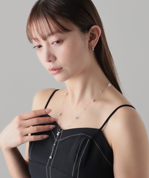 Y字デザインパールネックレス