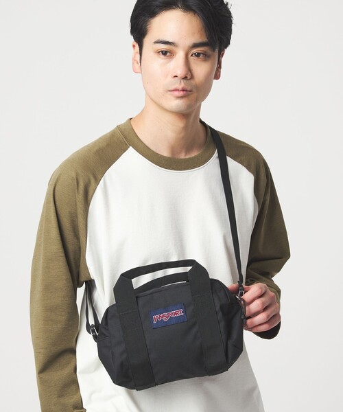 JANSPORT（ジャンスポーツ）の「＜JANSPORT＞ウィークエンダー ミニ ダッフル ショルダーバッグ（ショルダーバッグ・メンズ・ブラック/ネイビー/オリーブ・FREE）」の2枚目の写真