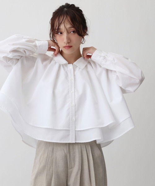 NOAHL（ノアル）の「【NOAHL】レイヤード風襟付きボリュームシャツ（シャツ/ブラウス・レディース・ホワイト/ブルー/ブラック・FREE）」の2枚目の写真