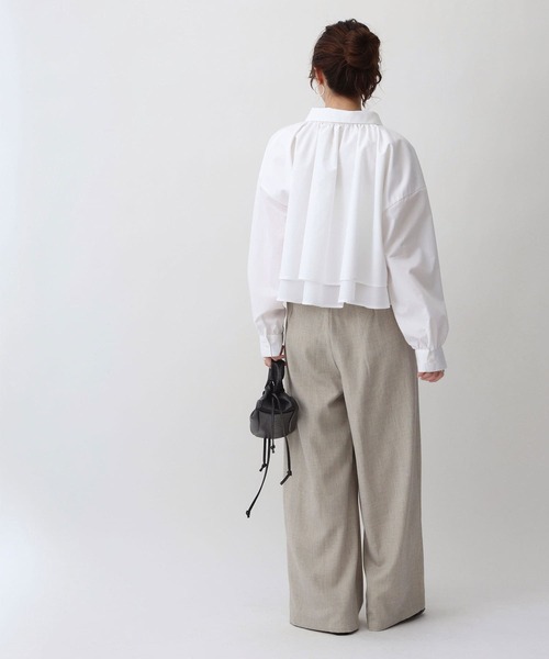 NOAHL（ノアル）の「【NOAHL】レイヤード風襟付きボリュームシャツ（シャツ/ブラウス・レディース・ホワイト/ブルー/ブラック・FREE）」の9枚目の写真