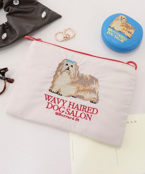 fredy emue（フレディエミュ）の「【JOli JOli/ジョリジョリ】刺しゅうフラットポーチ（ポーチ・レディース・ベージュ/シルバー/ブラック・FREE）」の3枚目の写真