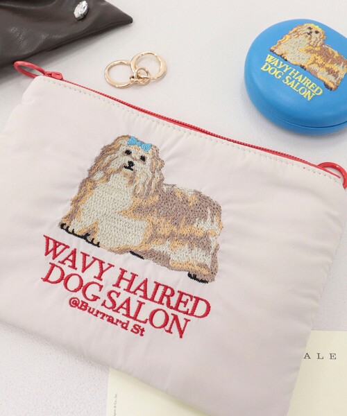 fredy emue（フレディエミュ）の「【JOli JOli/ジョリジョリ】刺しゅうフラットポーチ（ポーチ・レディース・ベージュ/シルバー/ブラック・FREE）」の6枚目の写真