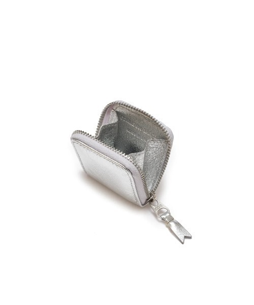 Wallet COMME des GARCONS（ウォレットコム デギャルソン）の「【GOLD/SILVER】SMALL COIN CASE（コインケース・メンズ・シルバー/ゴールド・ONE SIZE）」の4枚目の写真