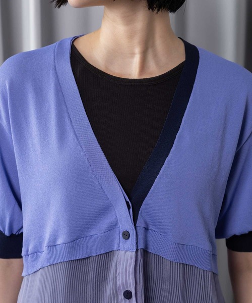 MARECHAL TERRE(マルシャルテル)の「裾プリーツニットカーディガン(カーディガン/ボレロ・レディース・ブラック/ライトグレー/オフホワイト/ラベンダー・MEDIUM)」の11枚目の写真