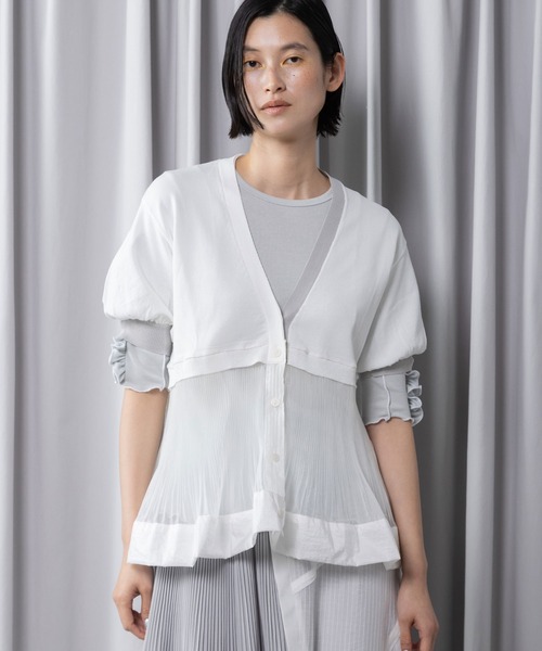 MARECHAL TERRE(マルシャルテル)の「裾プリーツニットカーディガン(カーディガン/ボレロ・レディース・ブラック/ライトグレー/オフホワイト/ラベンダー・MEDIUM)」の17枚目の写真