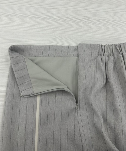 loin nuit（ロワンニュイ）の「slit narrow skirt / スリットナロースカート（スカート・レディース・ブラック/グレー・FREE）」の13枚目の写真