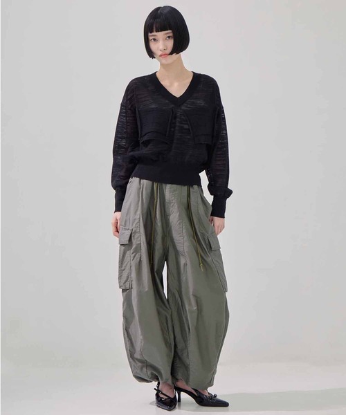 kotohayokozawa（コトハヨコザワ）の「【kotohayokozawa/コトハヨコザワ】T*D* V-NECK SHEER KNIT/TDブイネックシアーニット（ニット/セーター・レディース・イエロー/ライトブルー/ブラック・FREE）」の8枚目の写真