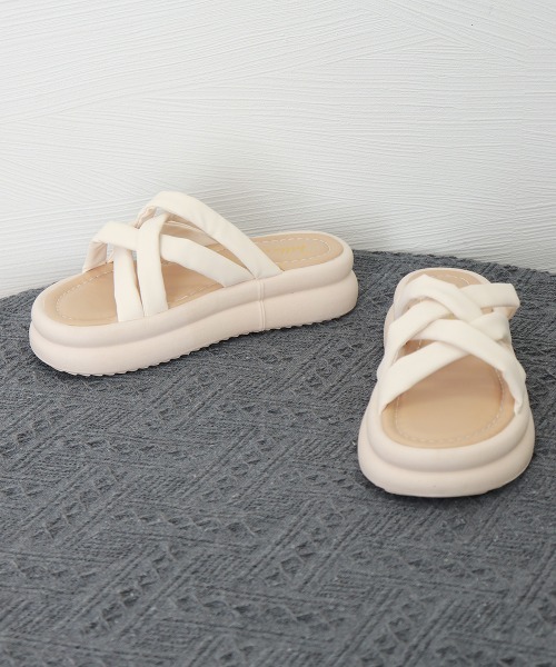 Miniministore(ミニミニストア)の「厚底サンダル クロスサンダル 美脚 夏(サンダル・レディース・アイボリー/ブラック・25.0cm/24.0cm/23.0cm/24.5cm/22.5cm/23.5cm)」の7枚目の写真