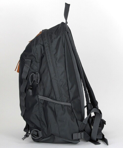 karrimor(カリマー)の「karrimor/カリマー VT day pack F(バックパック/リュック・メンズ・チャコールグレー/ブラック・ONE SIZE)」の3枚目の写真