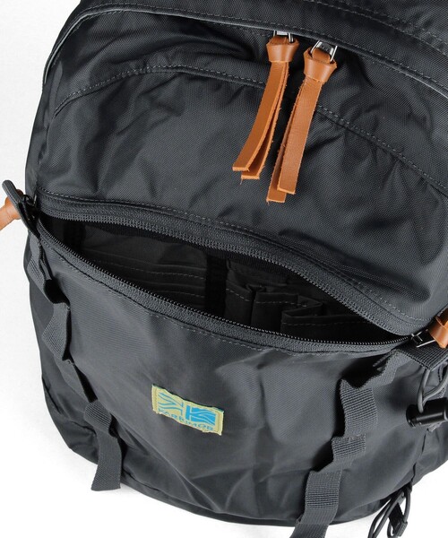 karrimor(カリマー)の「karrimor/カリマー VT day pack F(バックパック/リュック・メンズ・チャコールグレー/ブラック・ONE SIZE)」の11枚目の写真