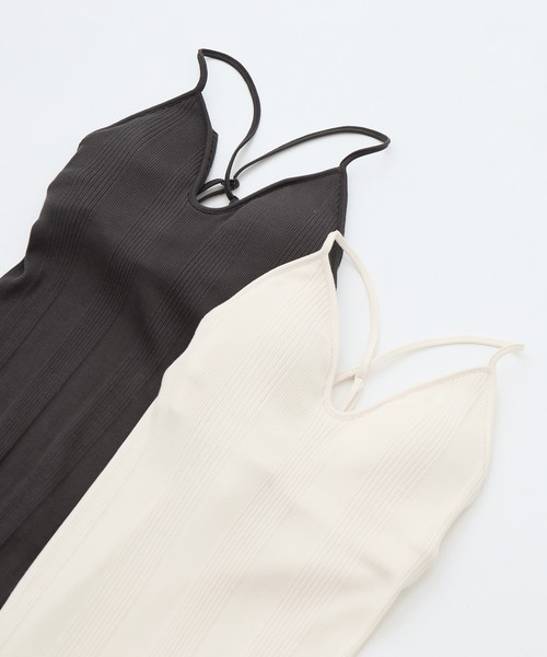 HAKUJI（ハクジ）の「[HAKUJI/ハクジ]Random rib bra camisole（キャミソール・レディース・ダークグレー/アイボリー・FREE）」の2枚目の写真