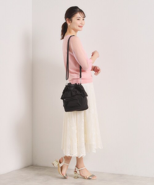 ITS'DEMO(イッツデモ)の「フリルドロストショルダー(ショルダーバッグ・レディース・ブラック/アイボリー・00)」の4枚目の写真