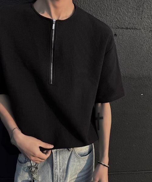 SHEPP(シープ)の「【UNISEX】ハーフジップワッフルルーズプルオーバー(Tシャツ/カットソー・メンズ・グレー/ブラック/ホワイト・L/M)」の7枚目の写真