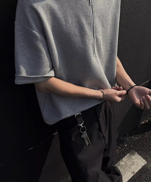 SHEPP(シープ)の「【UNISEX】ハーフジップワッフルルーズプルオーバー(Tシャツ/カットソー・メンズ・グレー/ブラック/ホワイト・L/M)」の22枚目の写真