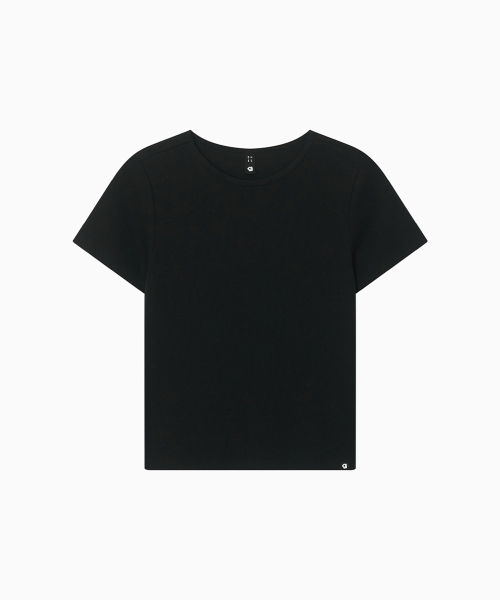 OHESHIO(オヘシオ)の「BASIC SLIM RIBBED T-SHIRT, BLACK(Tシャツ/カットソー・レディース・その他・FREE)」の4枚目の写真