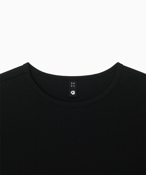 OHESHIO(オヘシオ)の「BASIC SLIM RIBBED T-SHIRT, BLACK(Tシャツ/カットソー・レディース・その他・FREE)」の6枚目の写真