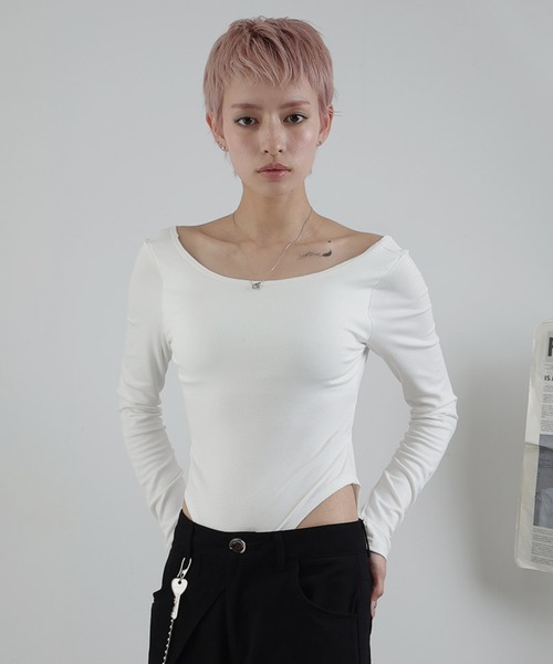 Ulysses(ユリシス)の「バックオープンボディスーツ(Tシャツ/カットソー・レディース・ホワイト/グレー・F)」の21枚目の写真
