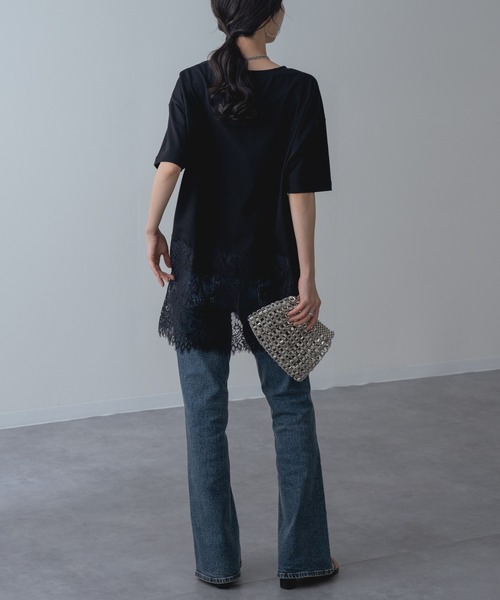 refinedworks(リファインドワークス)の「【refinedworks】レイヤード でも◎ 裾レース 半袖 Tシャツ(Tシャツ/カットソー・レディース・チャコールグレー/ブラック/ホワイト・FREE)」の13枚目の写真