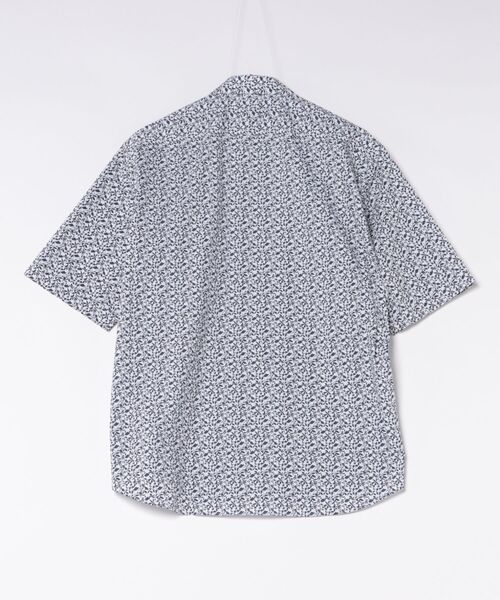 TAKA-Q(タカキュー)の「シャツ メンズ 半袖 ストレッチ 綿混 ブロード リーフ ややゆったり レギュラーカラー ややゆったり ルーズフィット (シャツ/ブラウス・メンズ・ネイビー・X-LARGE/LARGE/MEDIUM)」の2枚目の写真