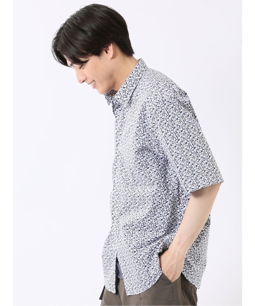 TAKA-Q(タカキュー)の「シャツ メンズ 半袖 ストレッチ 綿混 ブロード リーフ ややゆったり レギュラーカラー ややゆったり ルーズフィット (シャツ/ブラウス・メンズ・ネイビー・X-LARGE/LARGE/MEDIUM)」の8枚目の写真