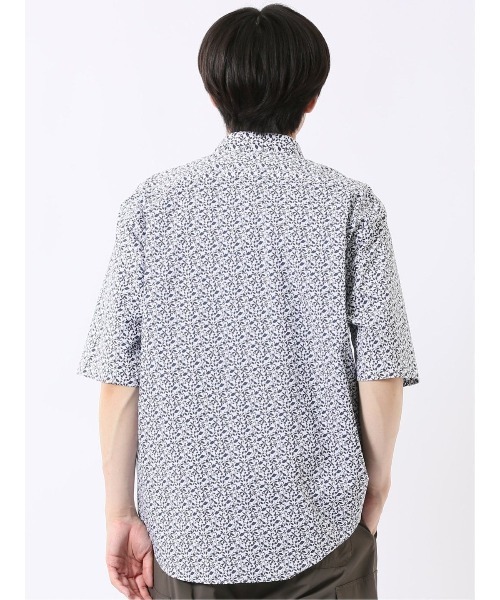 TAKA-Q(タカキュー)の「シャツ メンズ 半袖 ストレッチ 綿混 ブロード リーフ ややゆったり レギュラーカラー ややゆったり ルーズフィット (シャツ/ブラウス・メンズ・ネイビー・X-LARGE/LARGE/MEDIUM)」の9枚目の写真