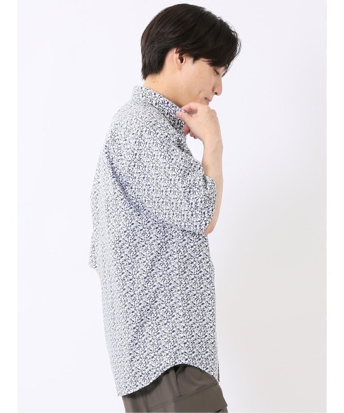 TAKA-Q(タカキュー)の「シャツ メンズ 半袖 ストレッチ 綿混 ブロード リーフ ややゆったり レギュラーカラー ややゆったり ルーズフィット (シャツ/ブラウス・メンズ・ネイビー・X-LARGE/LARGE/MEDIUM)」の10枚目の写真