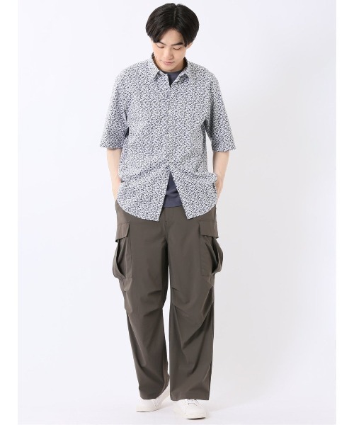 TAKA-Q(タカキュー)の「シャツ メンズ 半袖 ストレッチ 綿混 ブロード リーフ ややゆったり レギュラーカラー ややゆったり ルーズフィット (シャツ/ブラウス・メンズ・ネイビー・X-LARGE/LARGE/MEDIUM)」の11枚目の写真