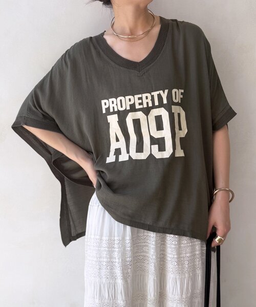 DouDou(ドゥドゥ)の「シアーポンチョロゴTEE(Tシャツ/カットソー・レディース・オフホワイト/チャコールグレー/カーキ・FREE)」の3枚目の写真