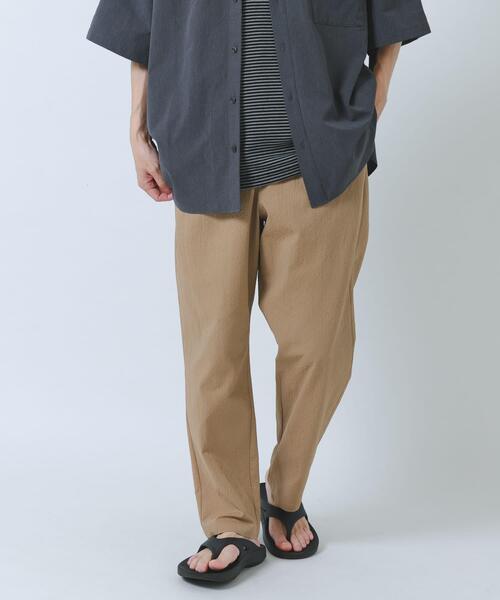 ITEMS URBANRESEARCH(アイテムズ アーバンリサーチ)の「『接触冷感/イージーケア/吸水速乾/撥水/防汚』高機能シアサッカー イージートラウザー(楽着シリーズ)(その他パンツ・メンズ・ベージュ/ブラック/ライトブルー・MEDIUM/LARGE)」の14枚目の写真