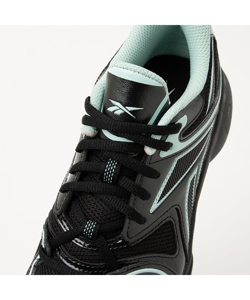 Reebok(リーボック)の「イージートーン / EASYTONE(スニーカー・レディース・ブラック×グリーン/ブラック/シルバー系その他/ブラック×ホワイト/シルバー/ホワイト・22.5cm/26.0cm/25.5cm/24.0cm/24.5cm/23.5cm/23.0cm/25.0cm)」の16枚目の写真