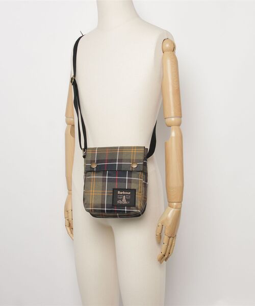 Barbour(バブアー)の「【Barbour】barbour torridon tartan flight bag(ショルダーバッグ・レディース・マルチ・FREE)」の9枚目の写真