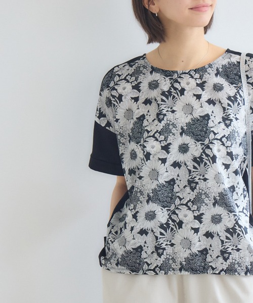 KATHARINE ROSS(キャサリンロス)の「【MADE IN JAPAN】ハーフスリーブカットソーMade With Liberty Fabrics(Tシャツ/カットソー・レディース・オフホワイト/ブラック・FREE)」の2枚目の写真
