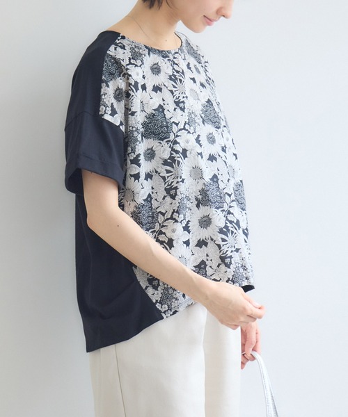 KATHARINE ROSS(キャサリンロス)の「【MADE IN JAPAN】ハーフスリーブカットソーMade With Liberty Fabrics(Tシャツ/カットソー・レディース・オフホワイト/ブラック・FREE)」の17枚目の写真