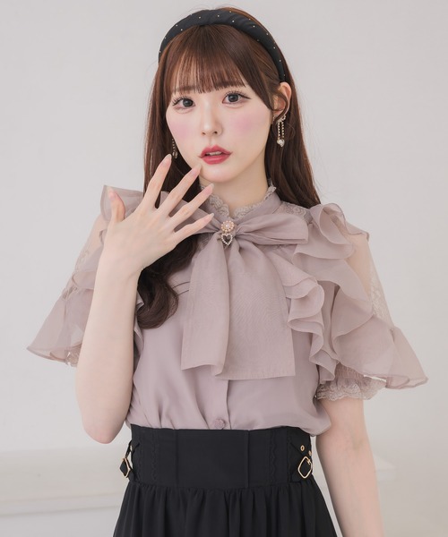 couture BY ROJITA(クチュールバイロジータ)の「ラッフルシアーブラウス(シャツ/ブラウス・レディース・ホワイト/ブラック/ピンクベージュ/その他・FREE)」の8枚目の写真