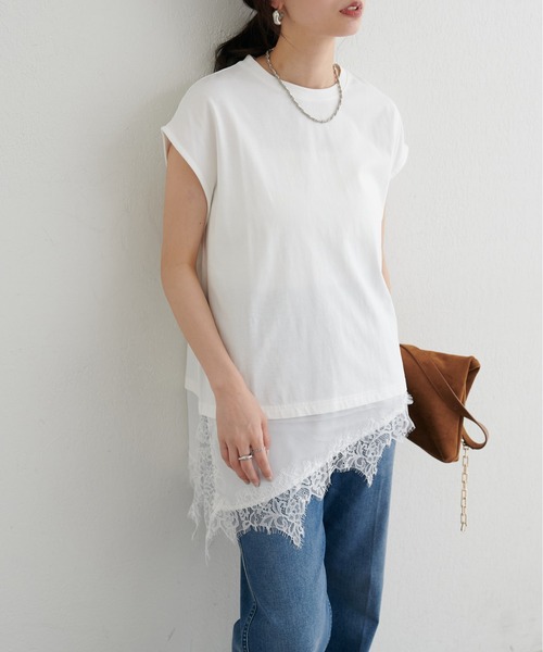 LARUTA(ラルータ)の「【LARUTA】裾サテンレースレイヤードノースリプルオーバー(Tシャツ/カットソー・レディース・ブラック/ブラウン/オフホワイト・FREE)」の1枚目の写真