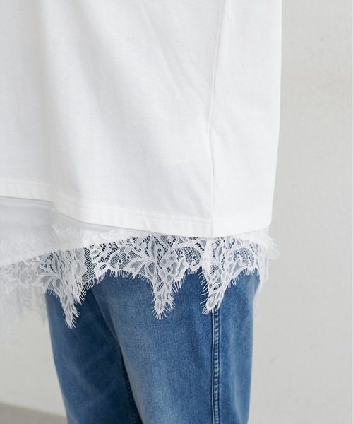 LARUTA(ラルータ)の「【LARUTA】裾サテンレースレイヤードノースリプルオーバー(Tシャツ/カットソー・レディース・ブラック/ブラウン/オフホワイト・FREE)」の4枚目の写真