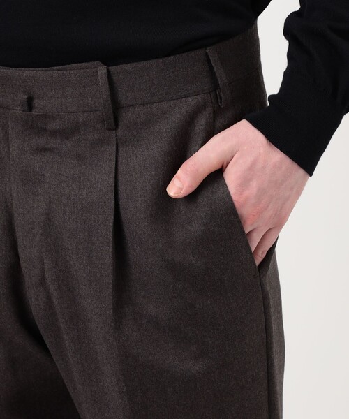 PT TORINO（ピーティートリノ）の「PT TRINO GENTS ウールストレッチ 1プリーツスラックス（スラックス・メンズ・ブラウン/チャコールグレー・48/46）」の11枚目の写真