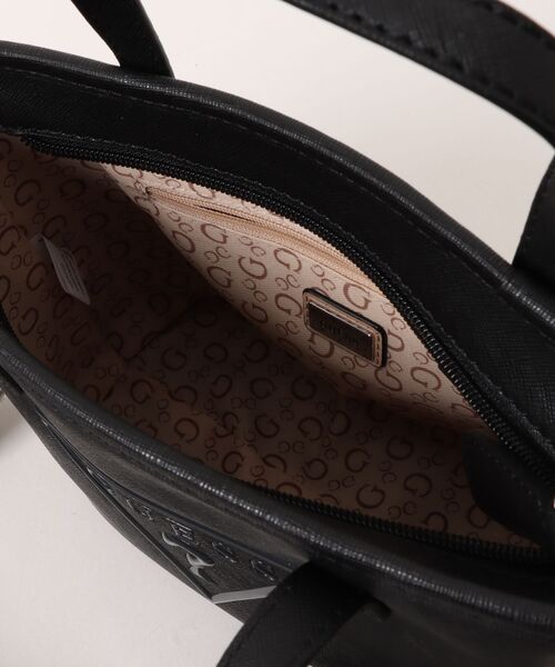 Guess(ゲス)の「【GUESS】ゲス KEIRA MINI TOTE トートバッグ(トートバッグ・レディース・ブルー/ホワイト/ブラック/ベージュ・FREE)」の7枚目の写真