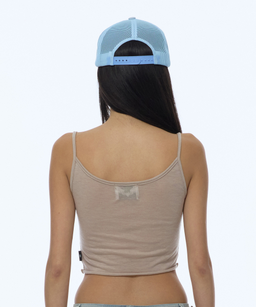 GILAARCHIVE(ギラアーカイブ)の「EYELET BOLD LOGO MESH CAP_SKY BLUE(キャップ・レディース・その他・FREE)」の4枚目の写真