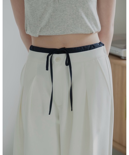 JUMELLE(ジュメロ)の「ダブルウエストスウェットパンツ(スウェットパンツ・レディース・アイボリー/ネイビー・MEDIUM/SMALL)」の11枚目の写真