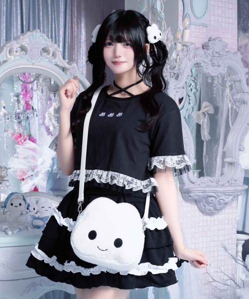 Whinny(ホワイニー)の「Whinny/【Whinny×やさうさちゃん】どこでもやさうさちゃんバッグ(ショルダーバッグ・レディース・ホワイト・FREE)」の2枚目の写真