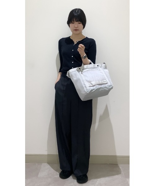 BRIEFING（ブリーフィング）の「【BRIEFING／ブリーフィング】CM UTILITY 2WAY SHOULDER（ショルダーバッグ・レディース・ライトグレー/ネイビー/ブラック・FREE）」の4枚目の写真