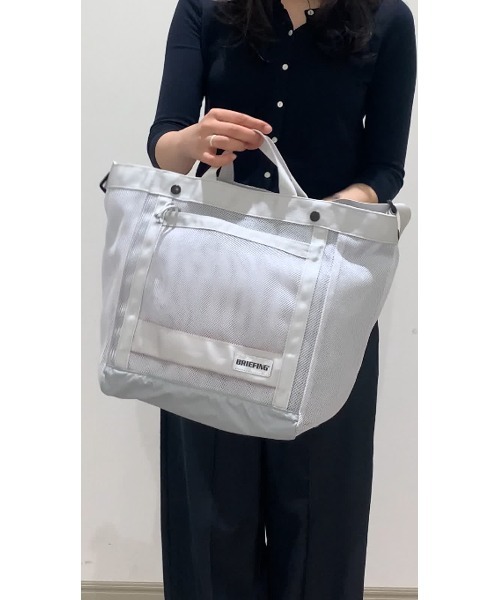 BRIEFING（ブリーフィング）の「【BRIEFING／ブリーフィング】CM UTILITY 2WAY SHOULDER（ショルダーバッグ・レディース・ライトグレー/ネイビー/ブラック・FREE）」の5枚目の写真