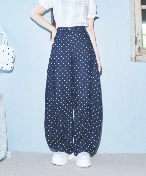 Lovilyn(ラヴィリン)の「バッグリボンバレルデニム(デニムパンツ・レディース・インディゴブルー/ブラック・SMALL/MEDIUM)」の9枚目の写真