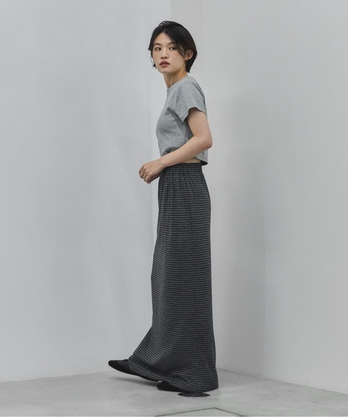 feepur（フェピュール）の「【TALLサイズあり】ボーダーナロースカート（スカート・レディース・チャコールグレー・SMALL/MEDIUM/TALL）」の12枚目の写真