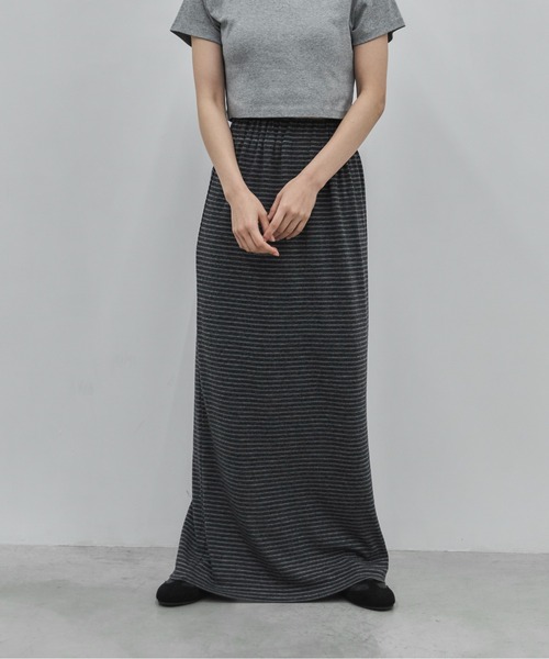 feepur（フェピュール）の「【TALLサイズあり】ボーダーナロースカート（スカート・レディース・チャコールグレー・SMALL/MEDIUM/TALL）」の20枚目の写真