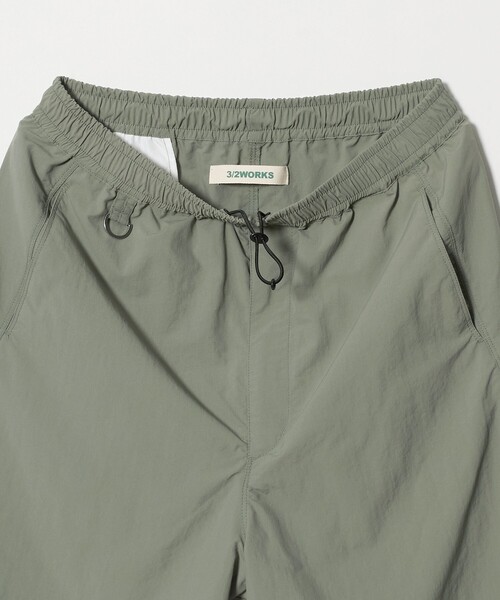 green label relaxing(グリーンレーベルリラクシング)の「【別注/WEB限定】<3/2 WORKS>GLR サプレックスナイロン イージー ショーツ(その他パンツ・メンズ・オリーブ/ブラック・S/XL/M/L)」の8枚目の写真