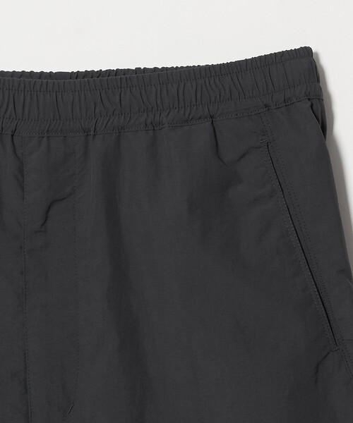 green label relaxing(グリーンレーベルリラクシング)の「【別注/WEB限定】<3/2 WORKS>GLR サプレックスナイロン イージー ショーツ(その他パンツ・メンズ・オリーブ/ブラック・S/XL/M/L)」の12枚目の写真