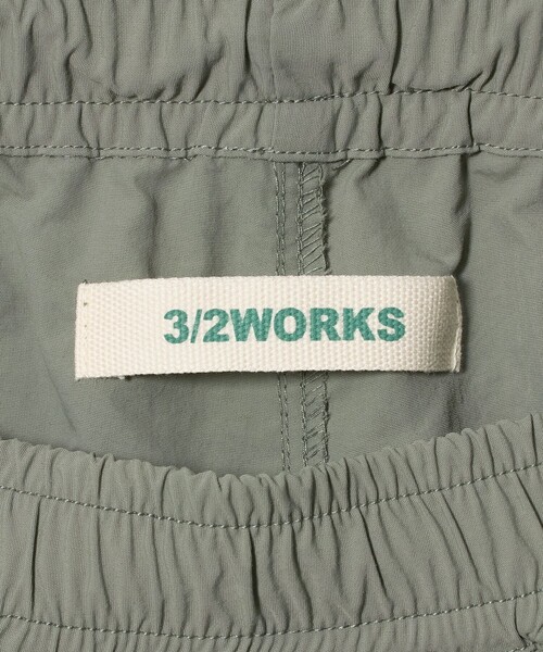 green label relaxing(グリーンレーベルリラクシング)の「【別注/WEB限定】<3/2 WORKS>GLR サプレックスナイロン イージー ショーツ(その他パンツ・メンズ・オリーブ/ブラック・S/XL/M/L)」の15枚目の写真